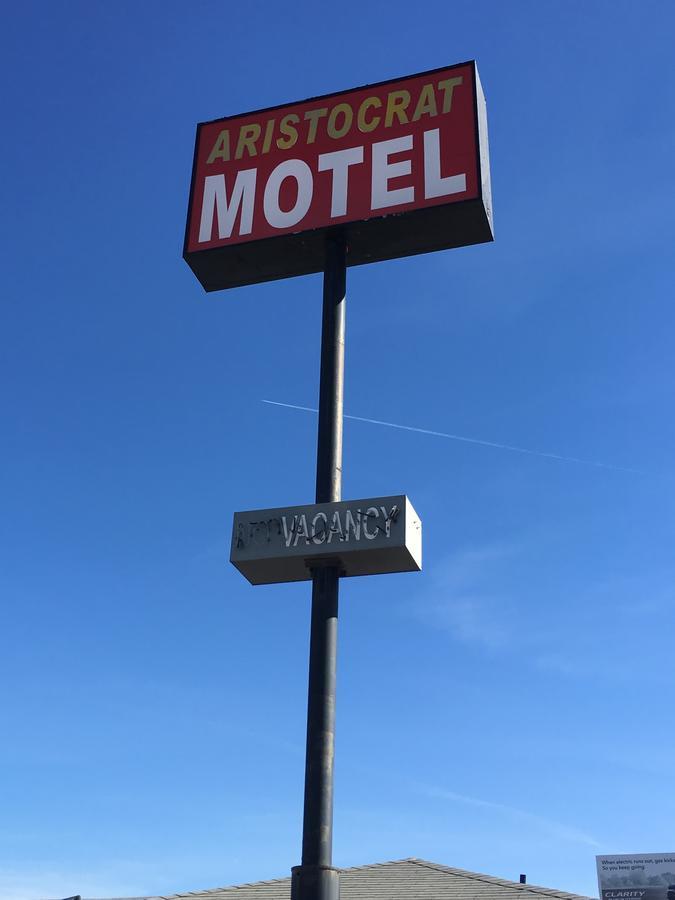 Aristocrat Motel Baldwin Park Exterior photo